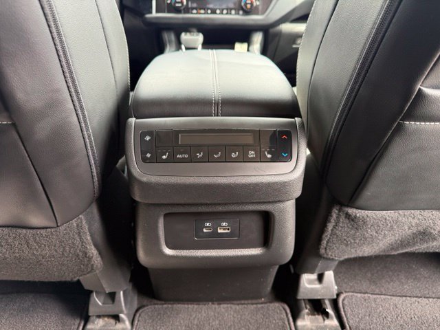 Used 2024 Nissan Pathfinder SL w/ SL Premium Package AWD/4WD image 29