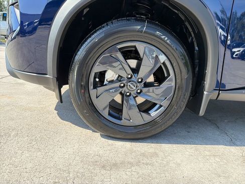 New 2026 Nissan Rogue SV w/ Cold Weather Package FWD image 11