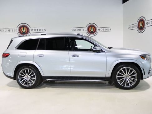 Used 2023 Mercedes-Benz GLS 450 4MATIC image 35