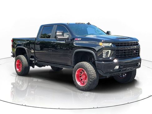 Used 2022 Chevrolet Silverado 2500 LTZ w/ LTZ Plus Package AWD/4WD image 3