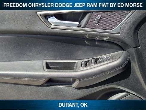 Used 2024 Ford Edge SE w/ Black Appearance Package AWD/4WD image 17