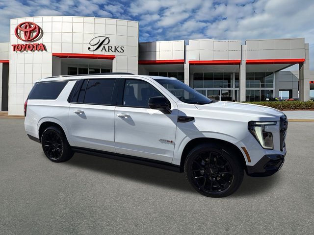 Used 2026 GMC Yukon XL AT4 Ultimate w/ LPO, Floor Liner Package AWD/4WD image 1