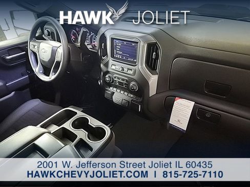 Used 2024 Chevrolet Silverado 1500 Custom Trail Boss AWD/4WD image 22