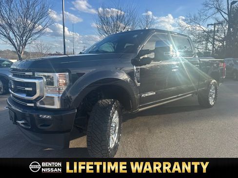 Used 2022 Ford F250 Platinum image 4