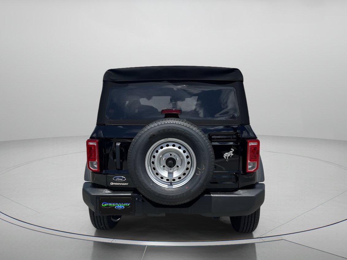 Certified 2025 Ford Bronco 4-Door AWD/4WD image 4
