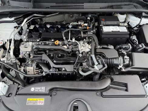 Used 2023 Toyota Corolla LE FWD image 10