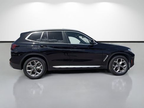 Used 2024 BMW X3 sDrive30i w/ Premium Package RWD image 2