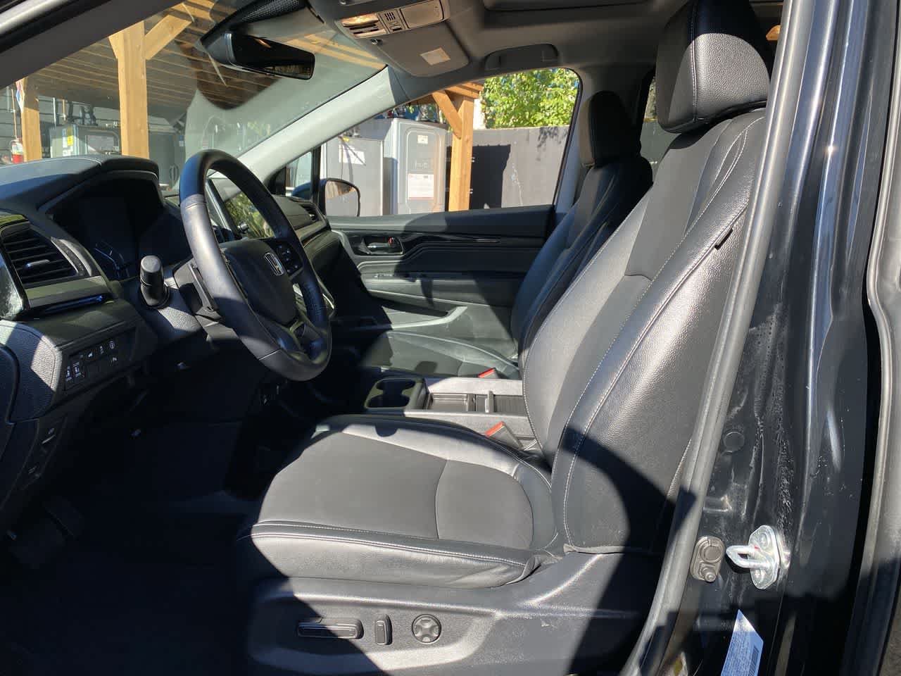 Used 2024 Honda Odyssey Touring image 13