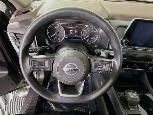 Certified 2021 Nissan Rogue S image 19