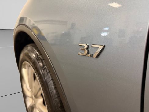 Used 2016 INFINITI QX50 AWD w/ Premium Plus Package image 41