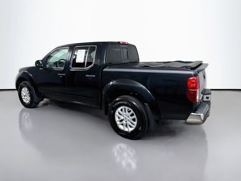 Used 2019 Nissan Frontier SV AWD/4WD image 5