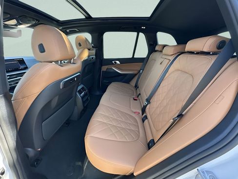 New 2026 BMW X5 xDrive40i w/ Parking Assistance Package AWD/4WD image 27