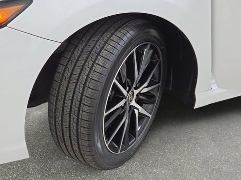 Certified 2024 Toyota Camry SE FWD image 28