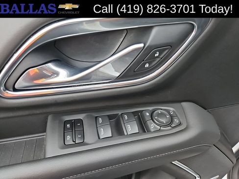 Certified 2021 Chevrolet Tahoe Z71 w/ Z71 Off-Road Package AWD/4WD image 13