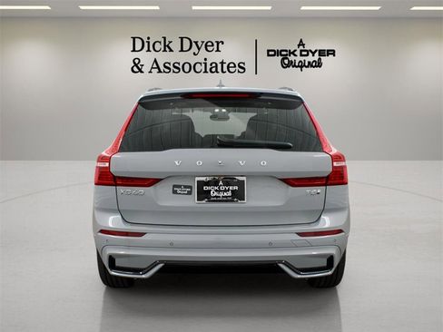 New 2025 Volvo XC60 T8 Ultra w/ Protection Package Premier image 4