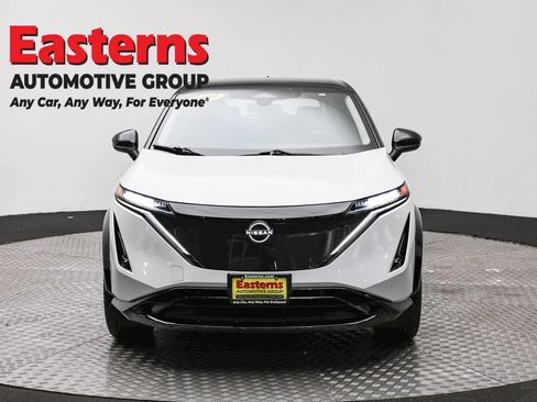 Used 2023 Nissan Ariya FWD image 2