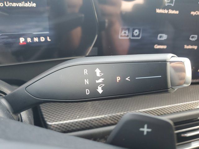 New 2026 Chevrolet Traverse High Country w/ LPO, Floor Liner Package FWD image 26
