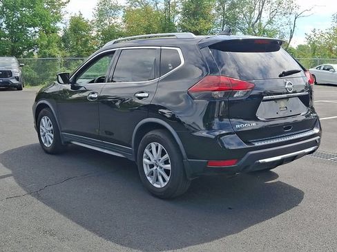 Used 2018 Nissan Rogue SV AWD/4WD image 9