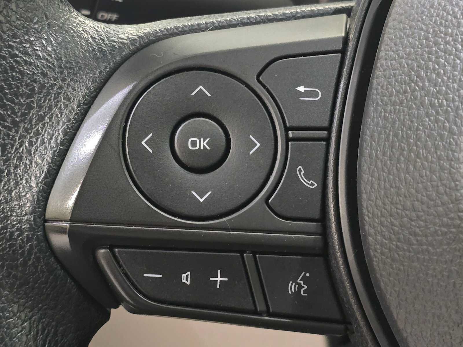 Certified 2024 Toyota Corolla Cross L AWD/4WD image 19