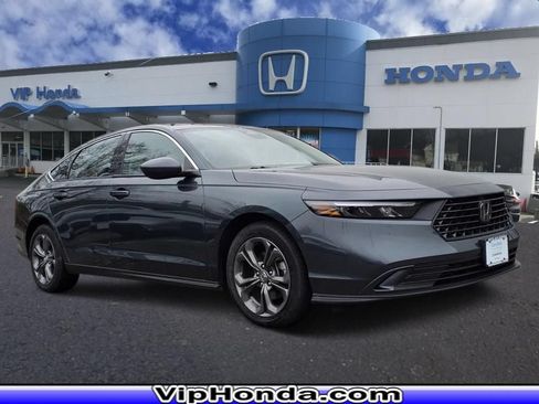 Used 2024 Honda Accord EX image 1