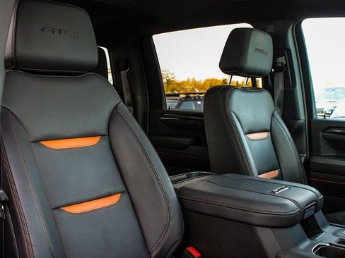 Used 2024 GMC Sierra 3500 AT4 w/ AT4 Premium Plus Package image 38