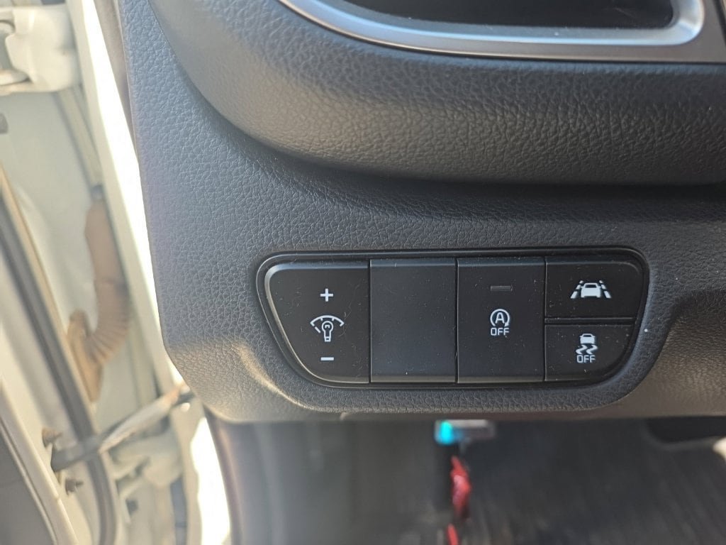 Used 2023 Kia Seltos EX AWD/4WD image 15