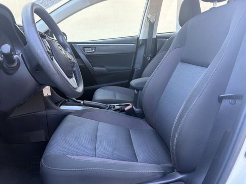 Used 2017 Toyota Corolla LE FWD image 15