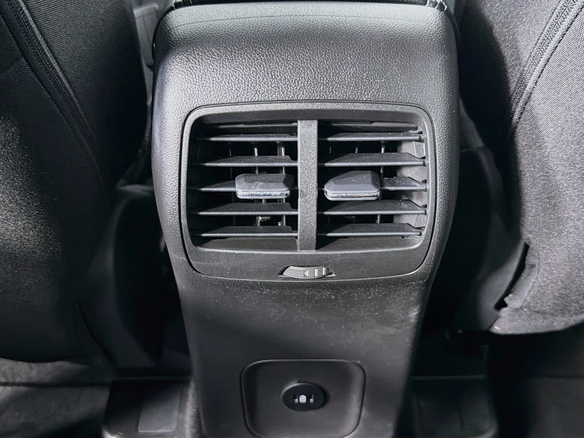 Used 2025 Ford Escape Active FWD image 28