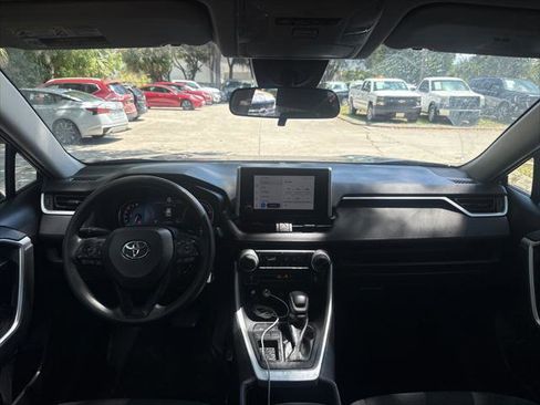 Used 2024 Toyota RAV4 LE FWD image 23