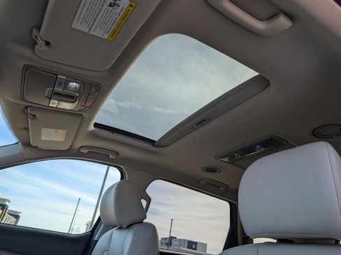 Used 2024 Kia Telluride S w/ S Sunroof Package image 23