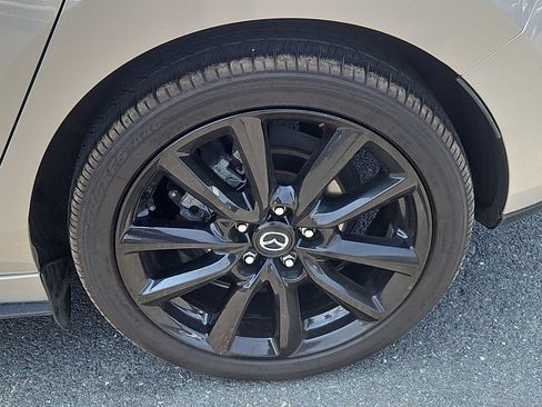 Used 2024 MAZDA MAZDA3 s FWD image 8
