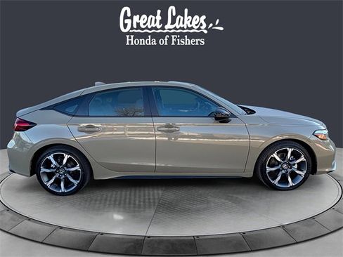 Used 2025 Honda Civic Sport Touring image 6