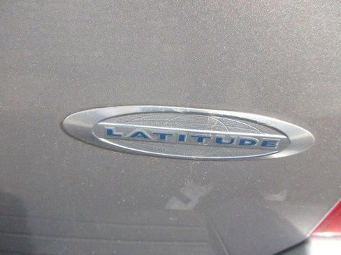 Used 2015 Jeep Patriot Latitude image 10