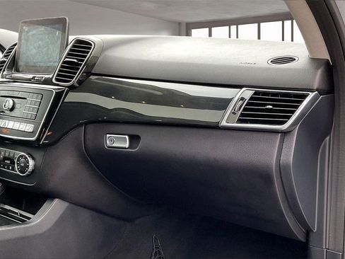 Used 2017 Mercedes-Benz GLE 350 4MATIC image 25