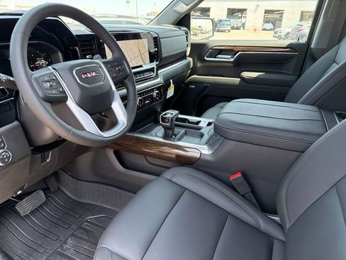 New 2026 GMC Sierra 1500 Elevation w/ Elevation Premium Package AWD/4WD image 18