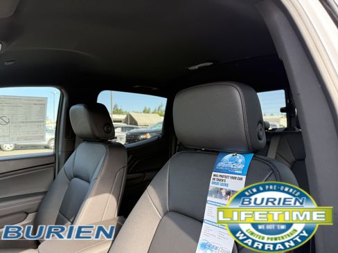 New 2025 Chevrolet Colorado LT w/ LT Convenience Package image 10