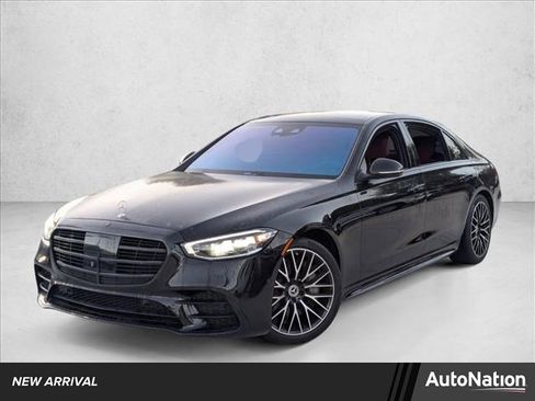 Used 2021 Mercedes-Benz S 580 4MATIC Sedan image 1