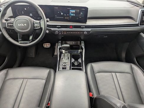 Certified 2024 Kia Sorento SX image 11
