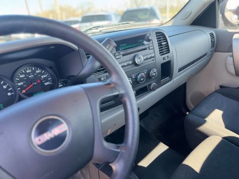 Used 2011 GMC Sierra 1500 W/T image 14