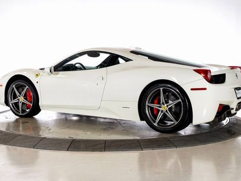 Used 2012 Ferrari 458 Italia Coupe image 7