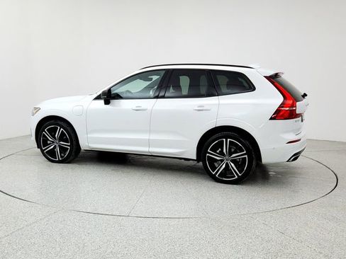 Used 2021 Volvo XC60 T8 R-Design w/ Advanced Package image 7