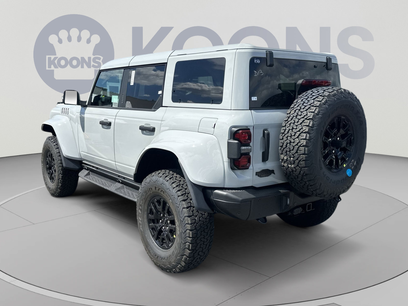 New 2026 Ford Bronco Raptor w/ Interior Carbon Fiber Pack AWD/4WD image 8