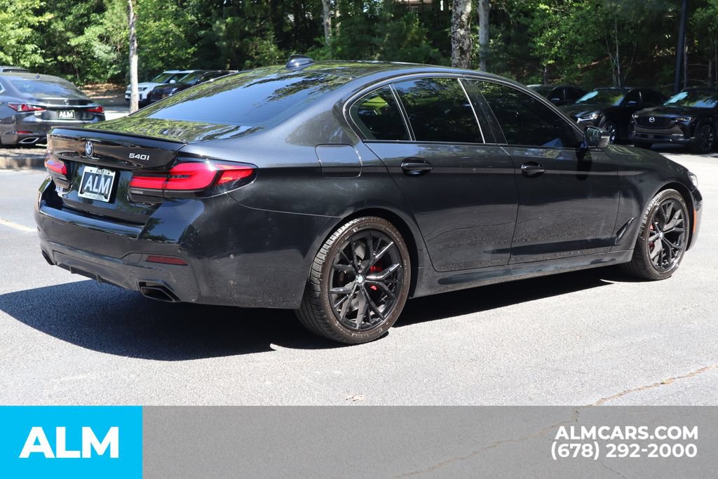 Used 2023 BMW 540i w/ M Sport Package RWD image 5