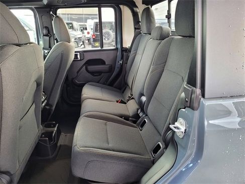 New 2026 Jeep Gladiator Willys image 8