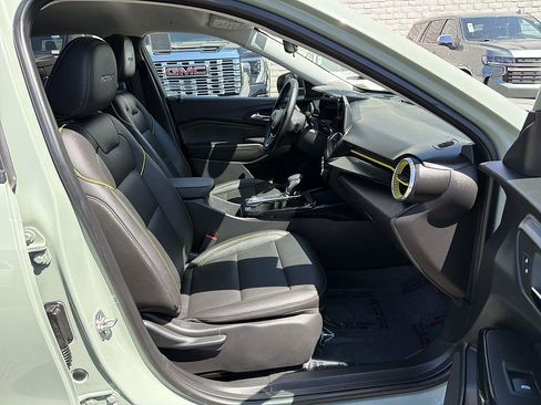 Used 2025 Chevrolet Trax ACTIV w/ Driver Confidence Package FWD image 25