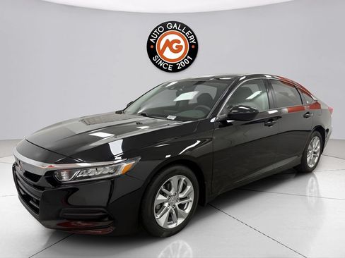 Used 2018 Honda Accord LX image 8