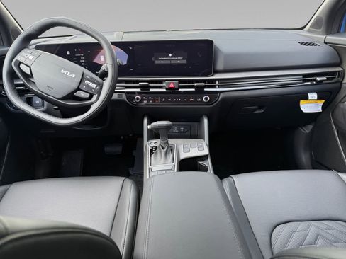 New 2026 Kia Sportage X-Line w/ X-Line Technology Package image 10