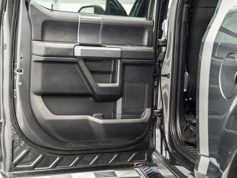 Used 2018 Ford F150 XLT w/ Equipment Group 302A Luxury AWD/4WD image 42