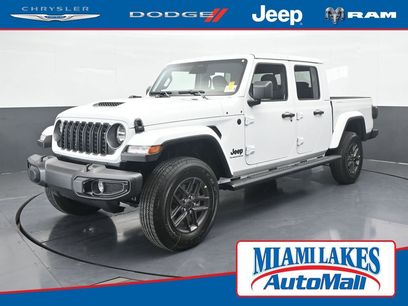 New 2026 Jeep Gladiator Sport
