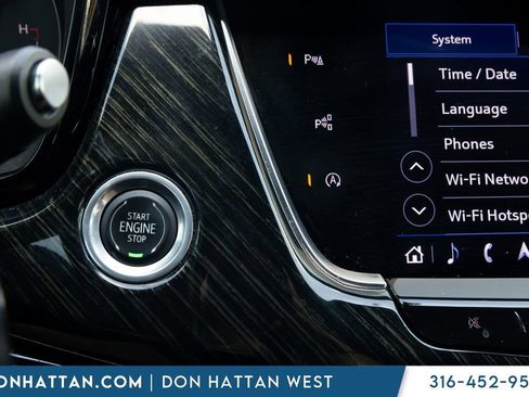 Used 2022 Cadillac XT6 Premium Luxury w/ Technology Package FWD image 8